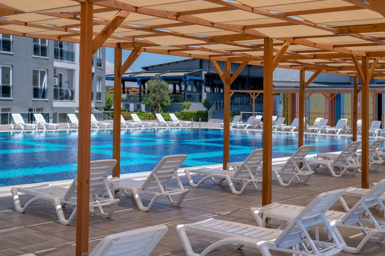 Royal Towers Lara Hotel Kemeragzi Eksteriør billede